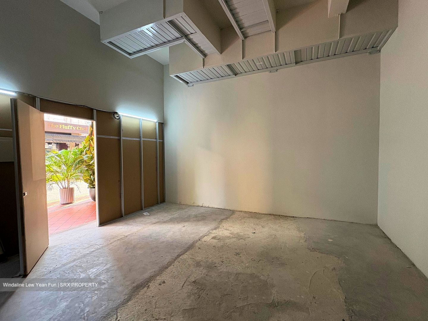 Kampong Glam Conservation Area (D7), Retail #487423401